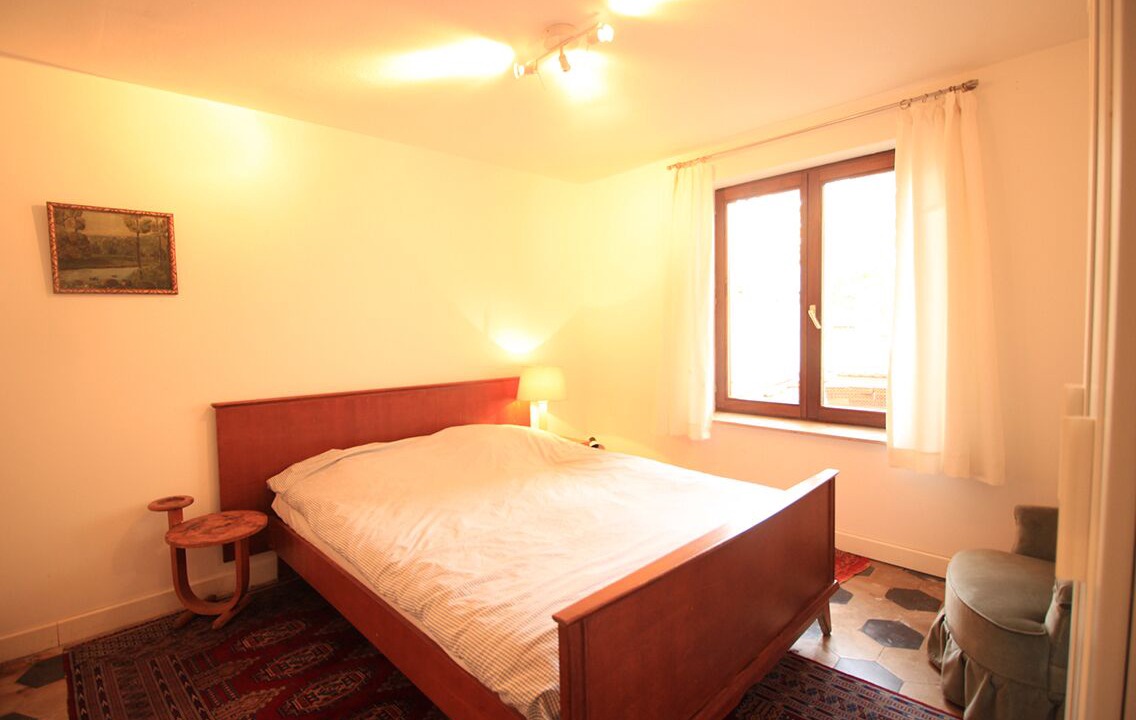 Photo of Bedroom in Helmet