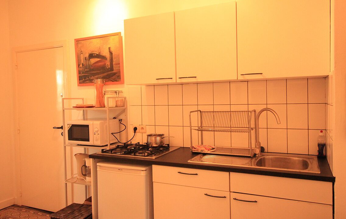 Photo of Kitchen in Helmet