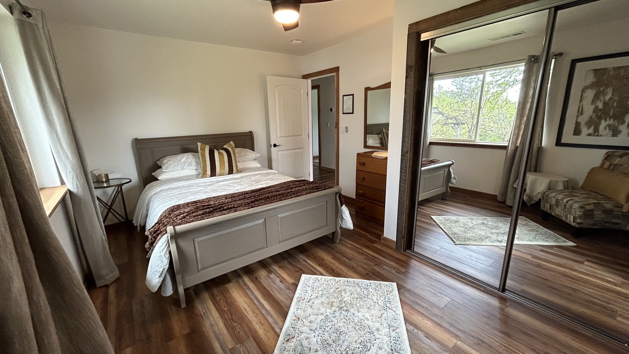Photo of Bedroom in Mariposa