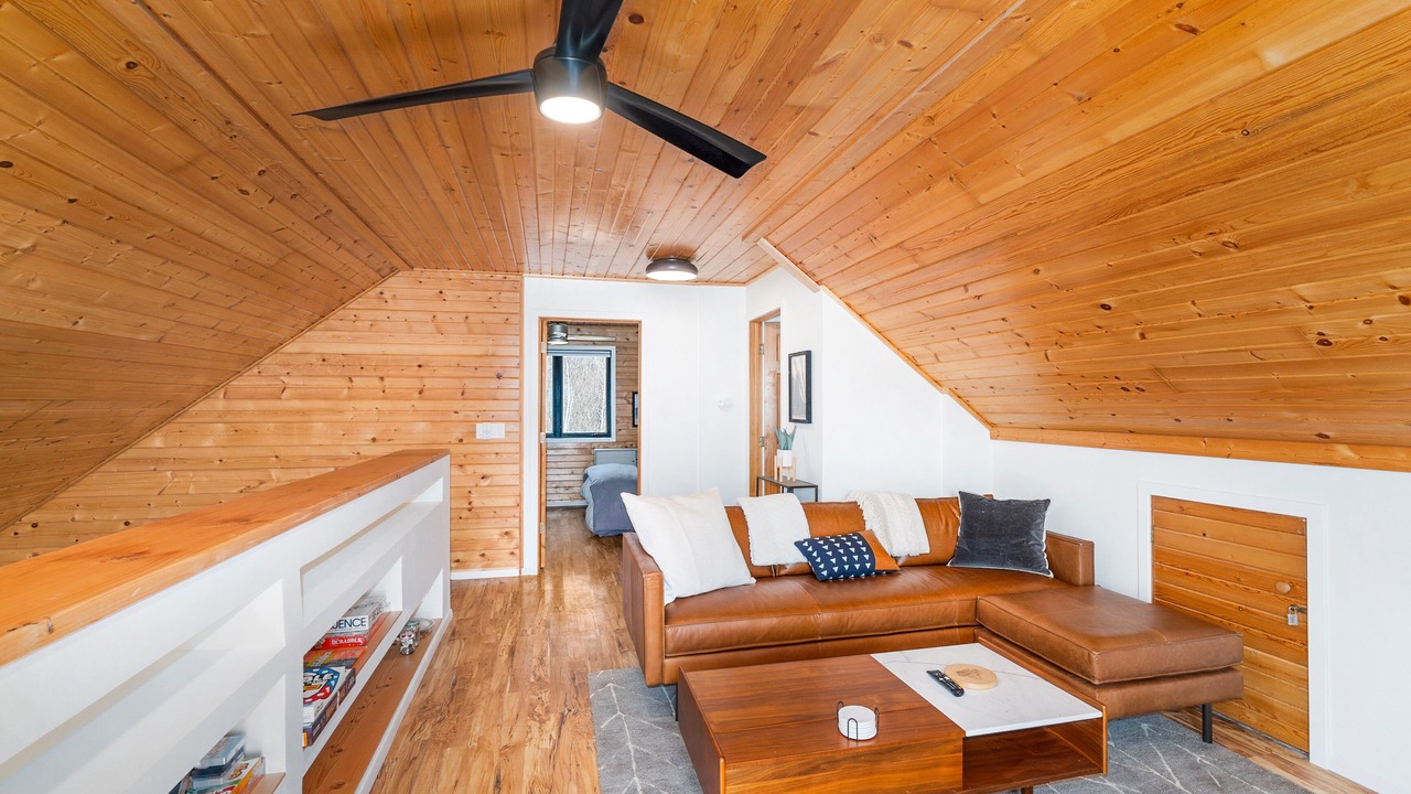 Photo of Patio Balcony in Two Harbors