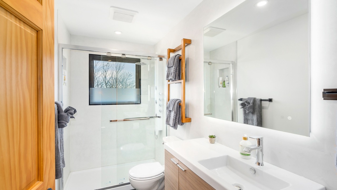 Photo of Bathroom in Two Harbors