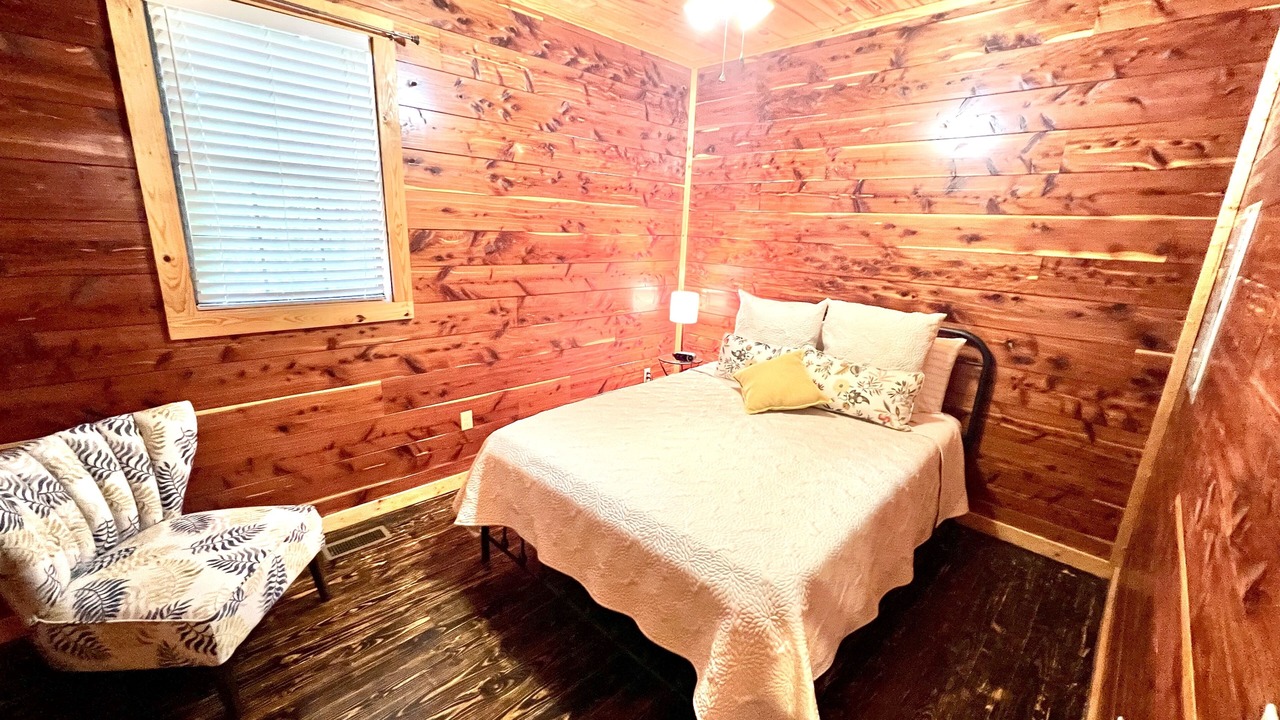 Photo of Bedroom in Mountain View