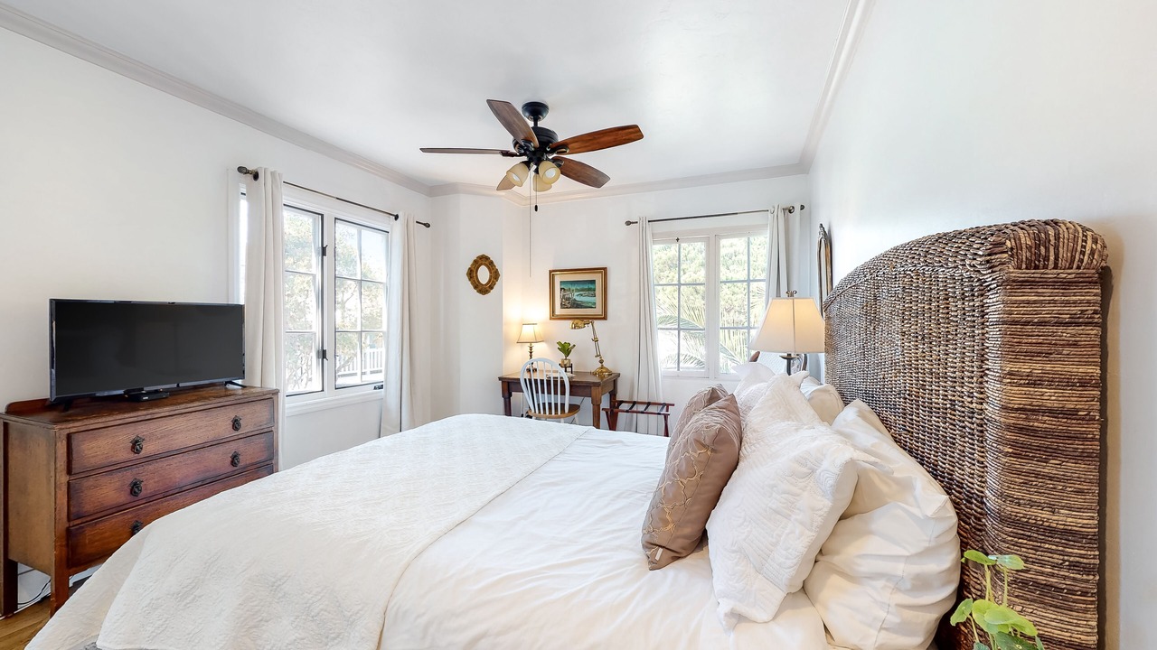 Photo of Bedroom in East Beach