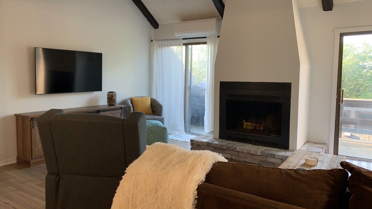 Photo of Livingroom in Village at Camelback
