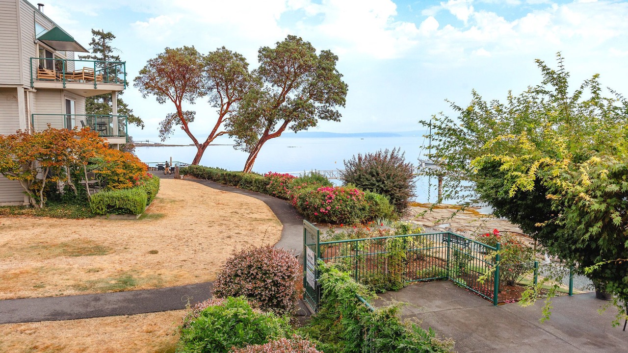 Photo of Outdoor in North Oyster
