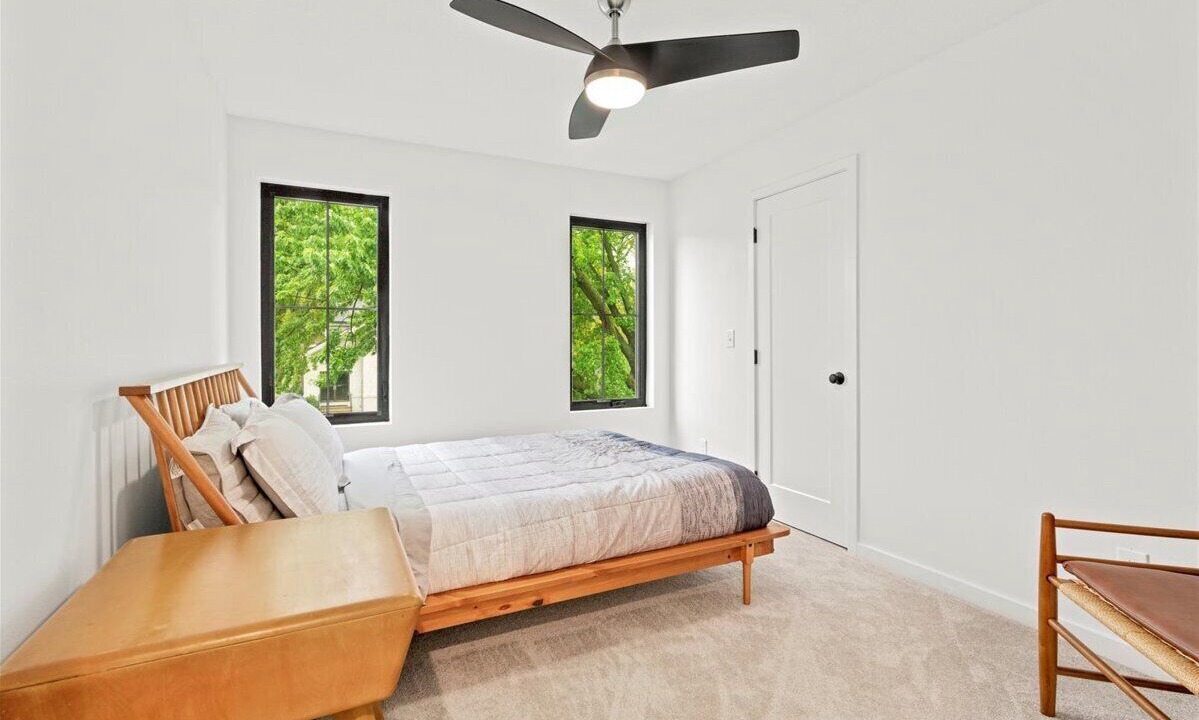 Photo of Bedroom in Cedar Falls