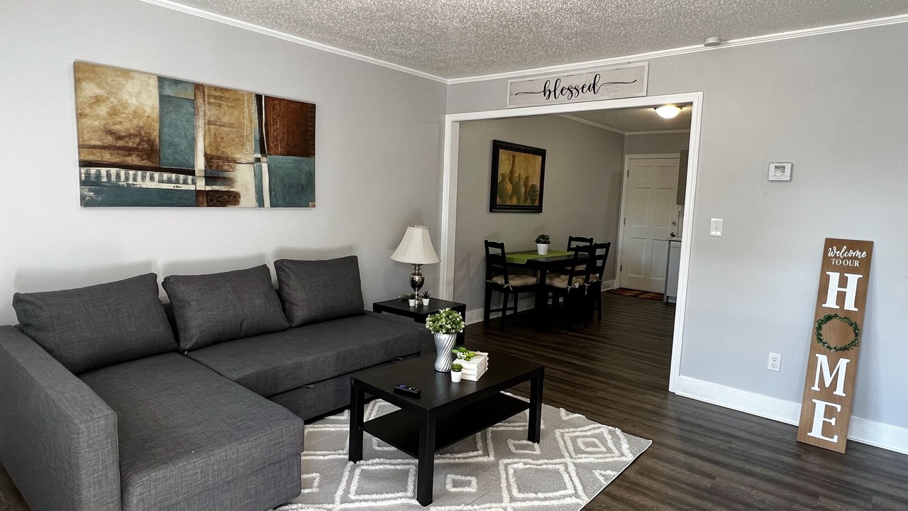 Photo of Livingroom in Dunean