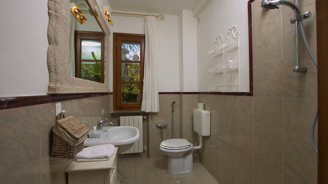 Photo of Bathroom in Donoratico