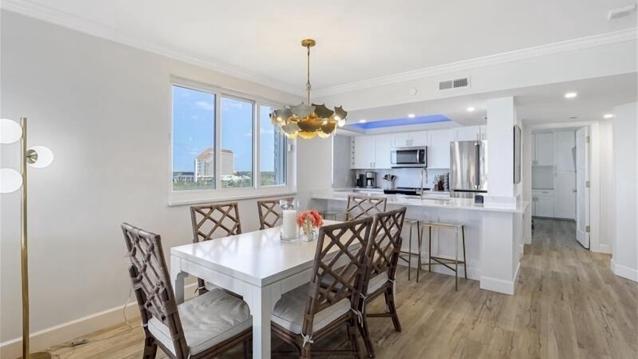Photo of Bedroom in Park Shore