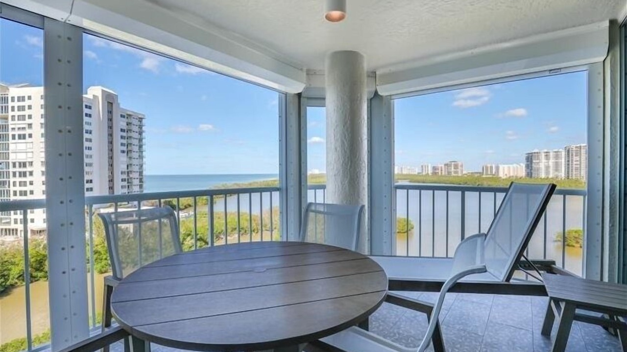 Photo of Patio Balcony in Park Shore