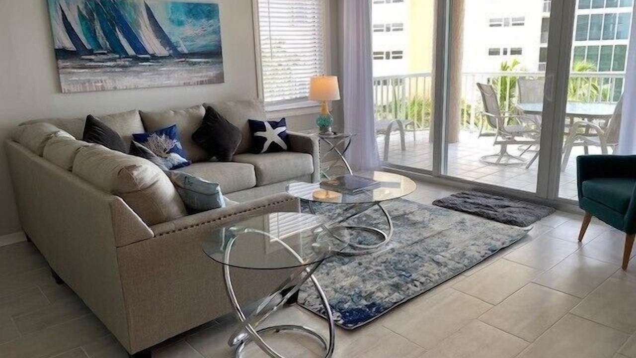 Photo of Livingroom in Park Shore