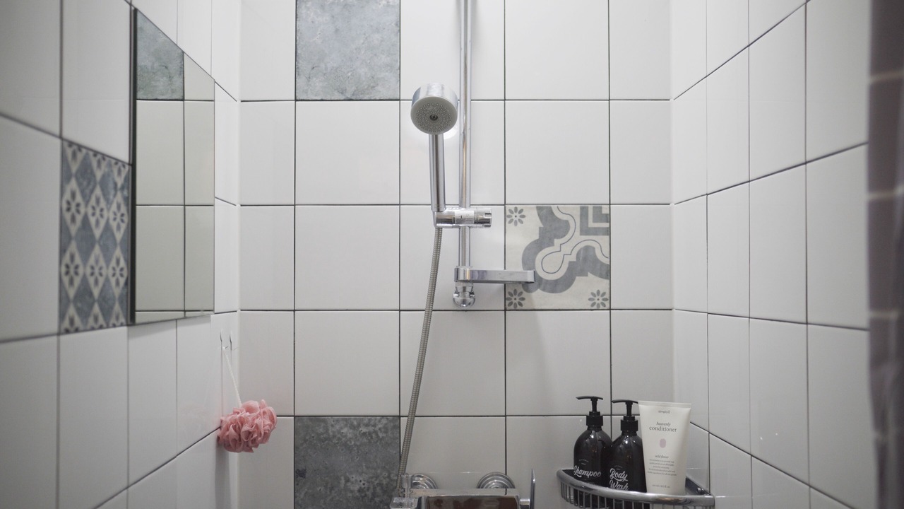 Photo of Bathroom in Bulgwang-dong