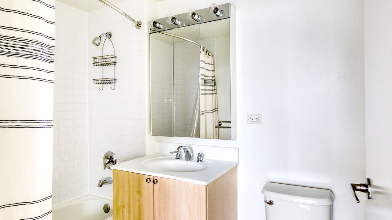 Photo of Bathroom in Hunters Point