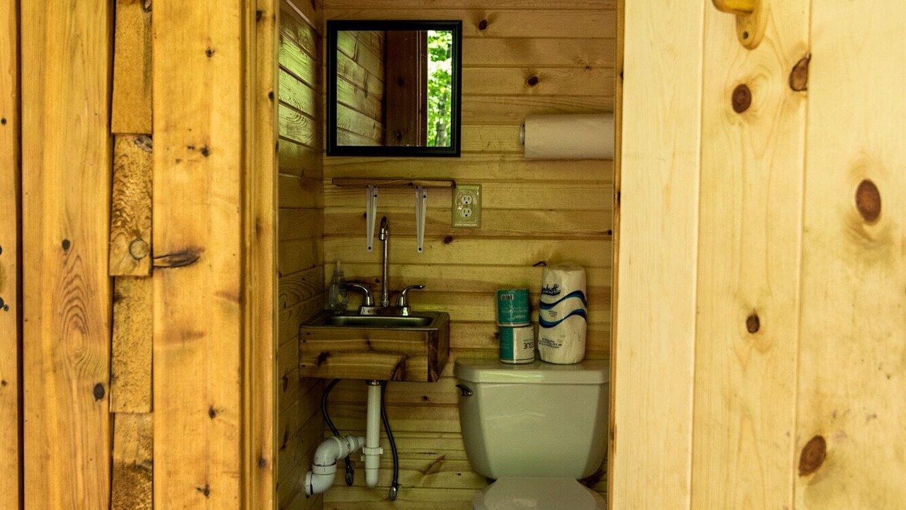 Photo of Bathroom in Au Train