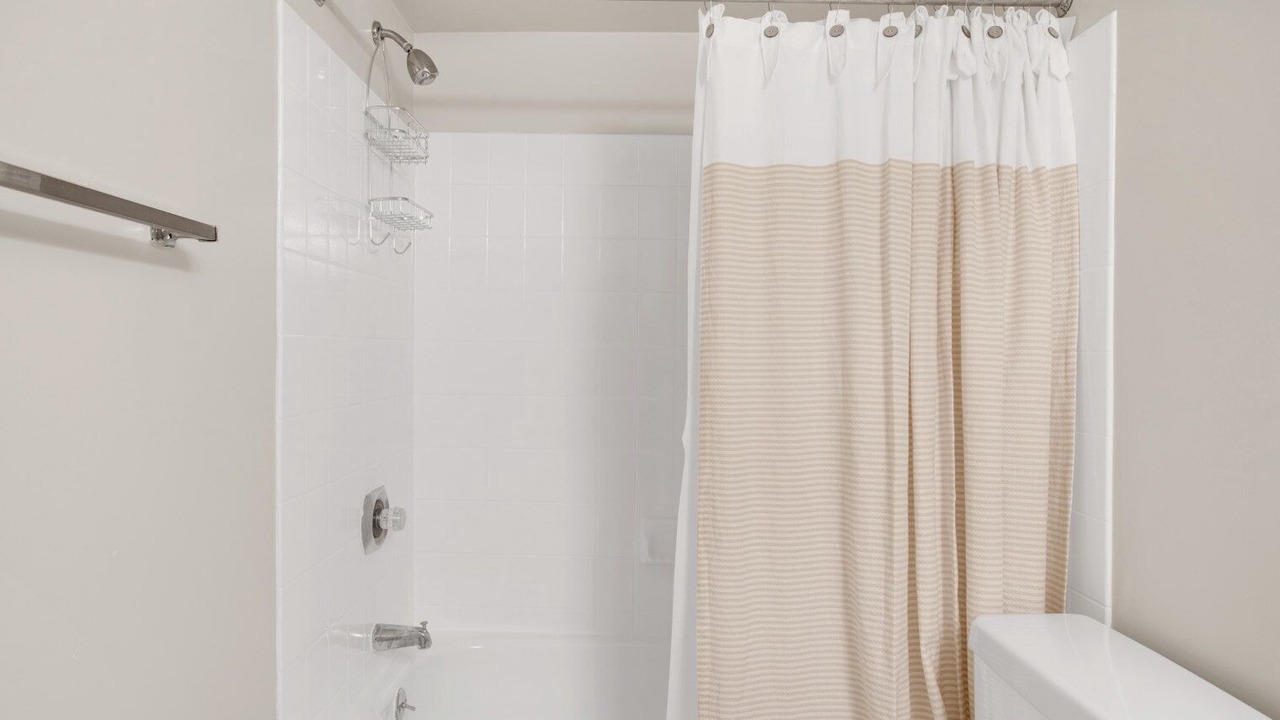 Photo of Bathroom in Connecticut Ave - K Street