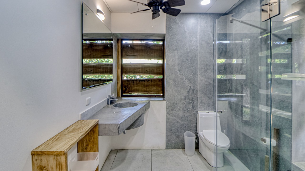 Photo of Bathroom in Javilla