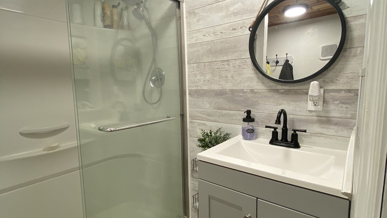 Photo of Bathroom in Williston