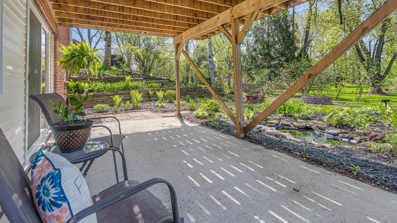Photo of Patio Balcony in Ashwaubenon