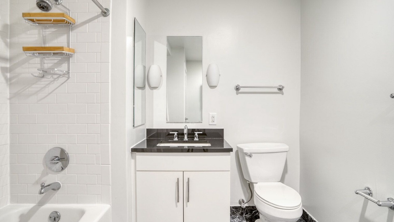 Photo of Bathroom in Mount Vernon Triangle