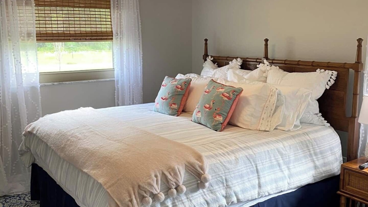 Photo of Bedroom in Dunnellon
