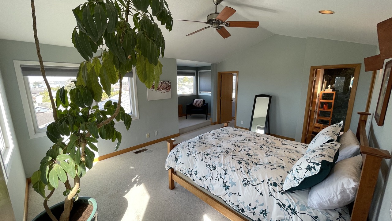 Photo of Bedroom in El Granada