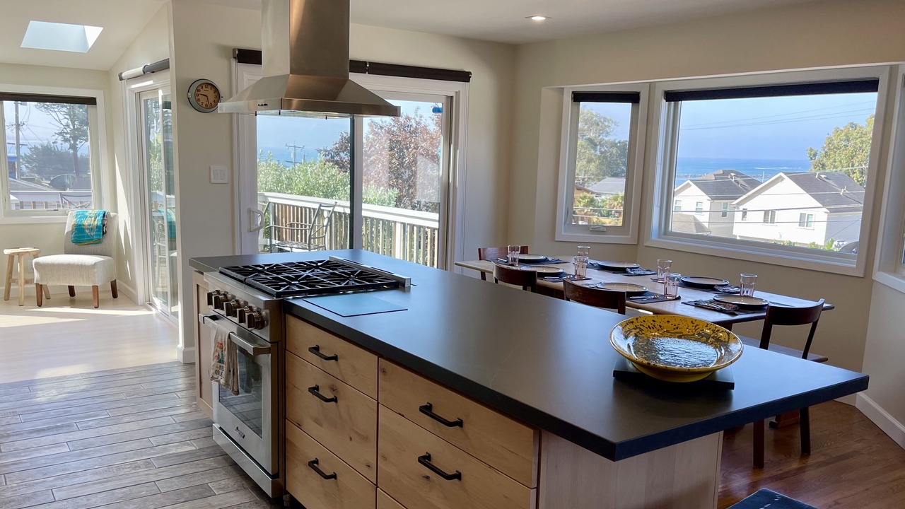 Photo of Kitchen in El Granada