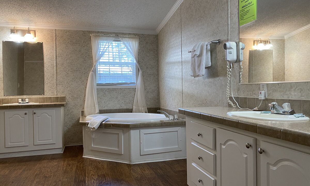 Photo of Bathroom in Holladay