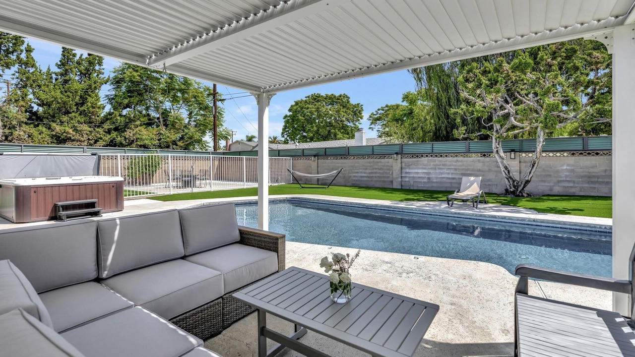 Photo of Patio Balcony in Southwest Anaheim