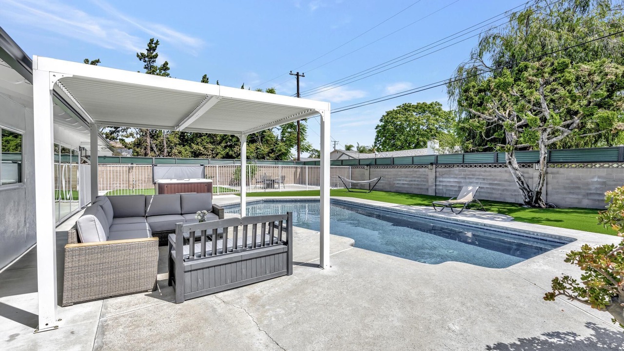 Photo of Patio Balcony in Southwest Anaheim