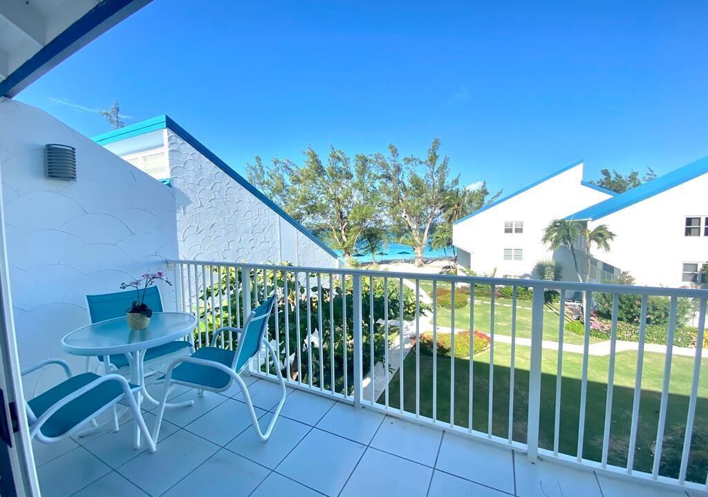 Photo of Patio Balcony in Seven Mile Beach
