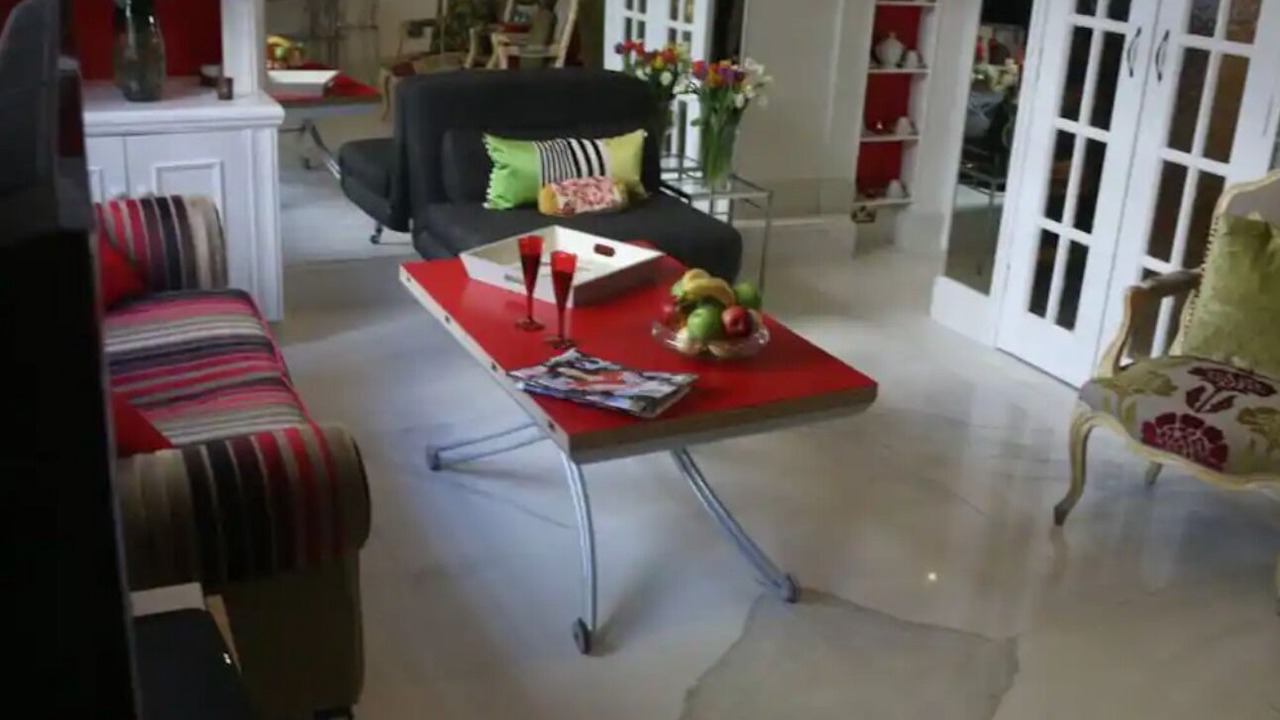 Photo of Livingroom in Brompton & Hans Town