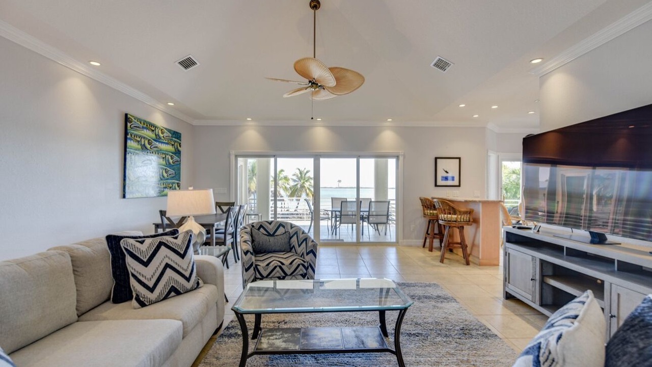 Photo of Livingroom in Sugarloaf Shores