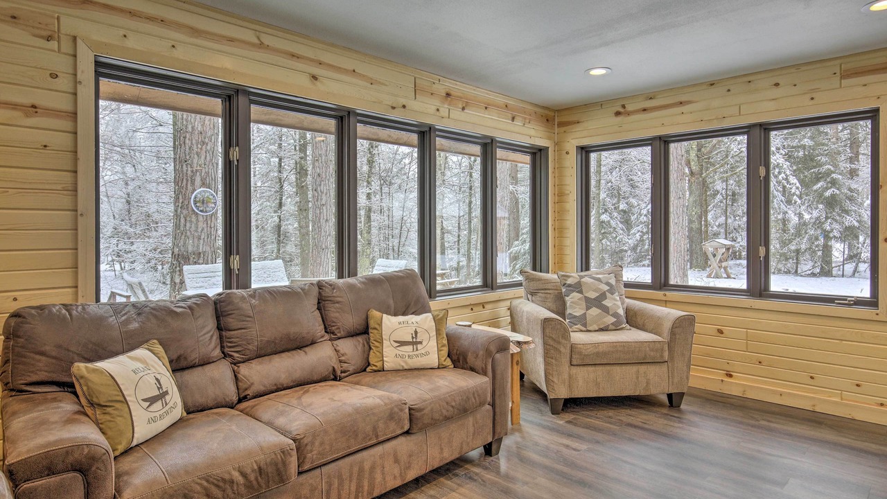 Photo of Bedroom in Eagle River