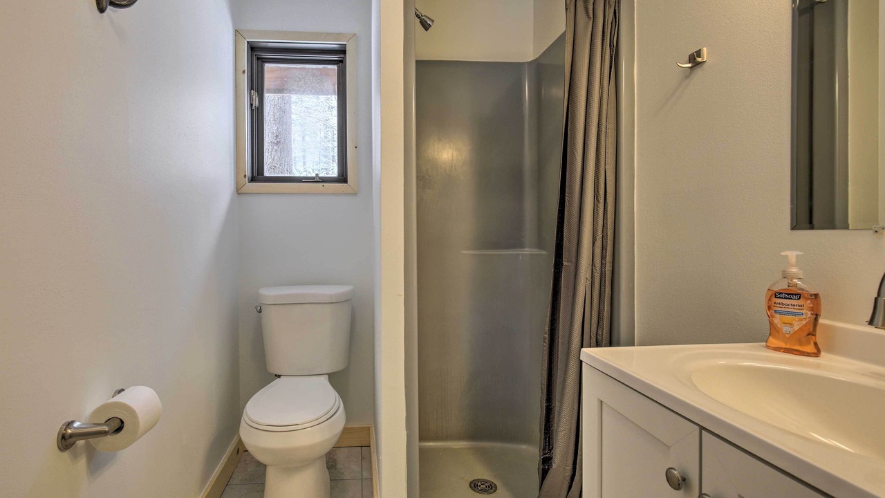 Photo of Bathroom in Eagle River