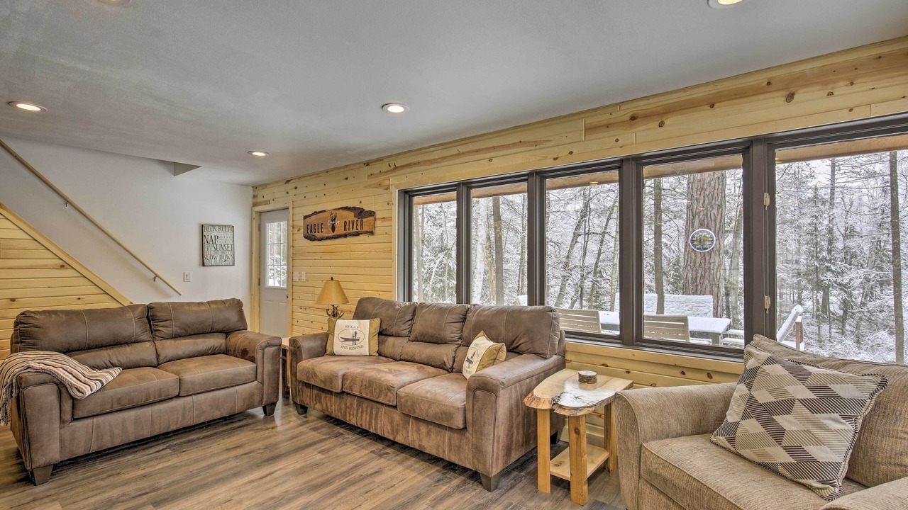 Photo of Bedroom in Eagle River