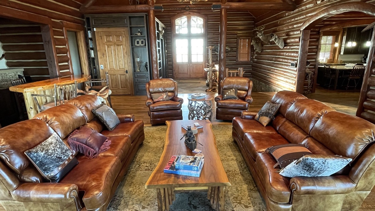 Photo of Livingroom in Drexel
