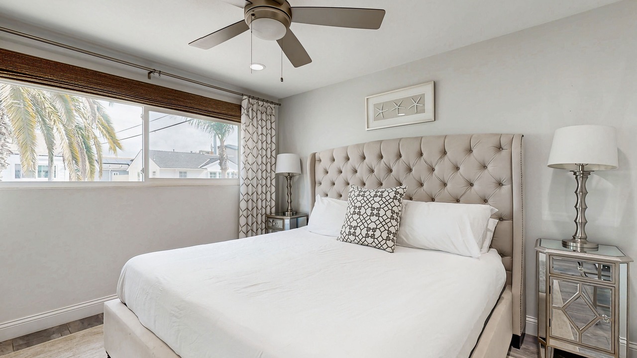 Photo of Bedroom in Balboa Island