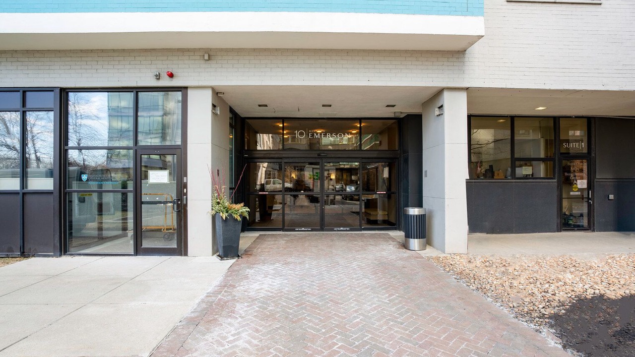 Photo of Outdoor in West End