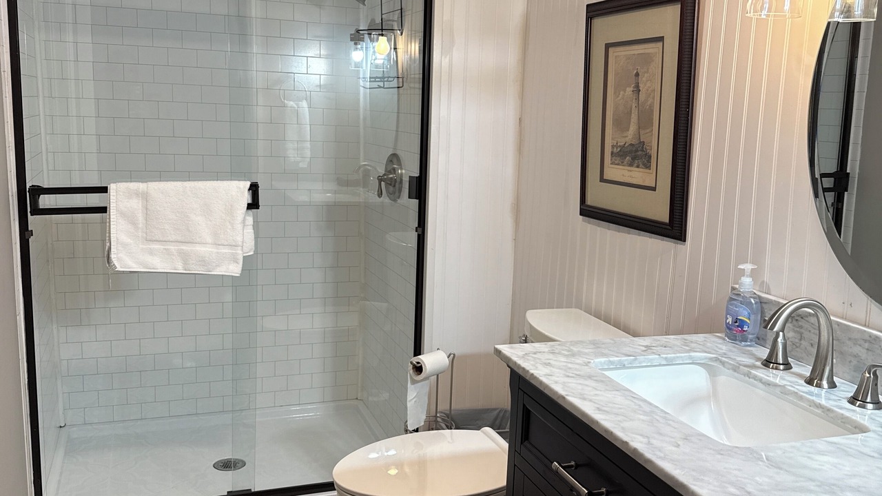 Photo of Bedroom in Pleasure Point