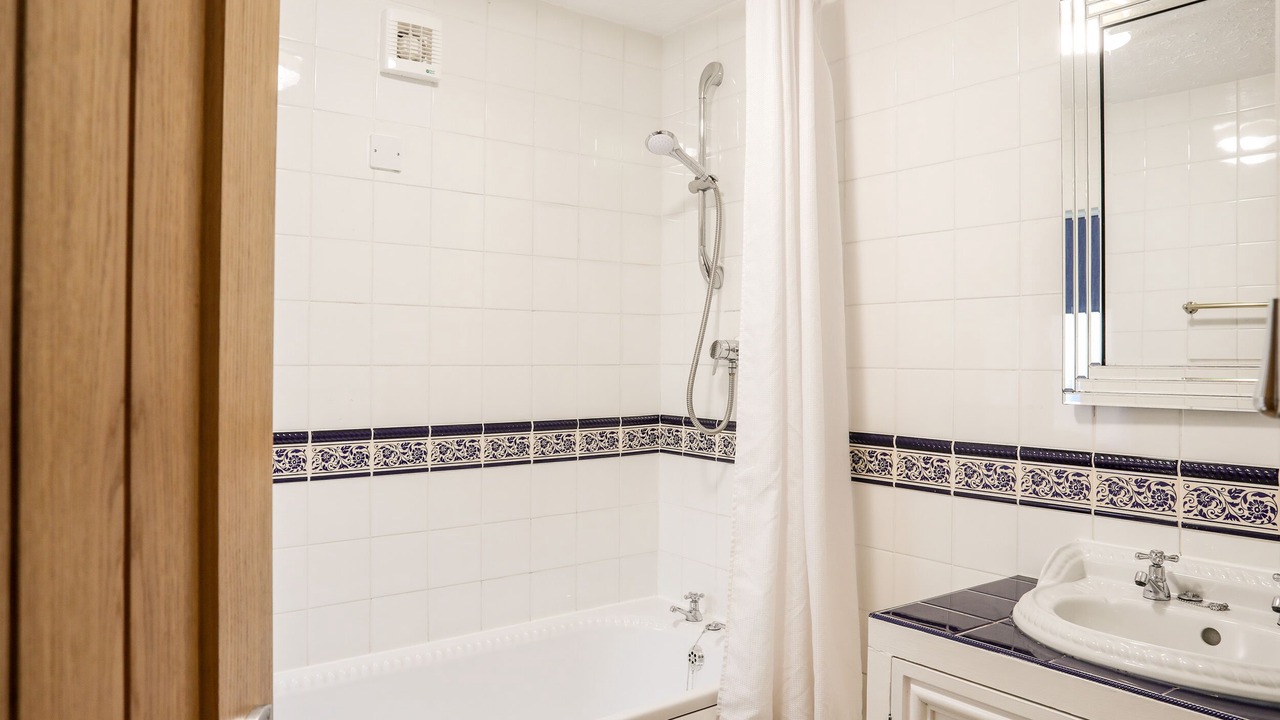 Photo of Bathroom in Gallt Y Foel