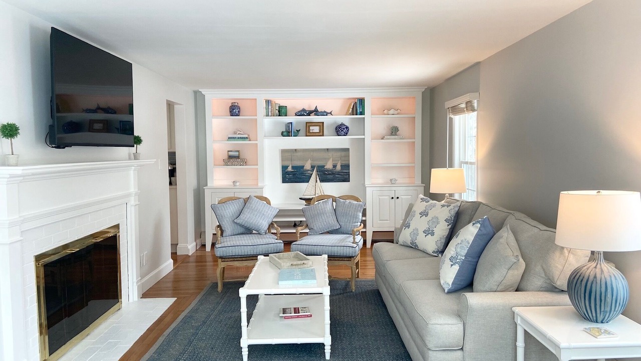 Photo of Livingroom in Marblehead