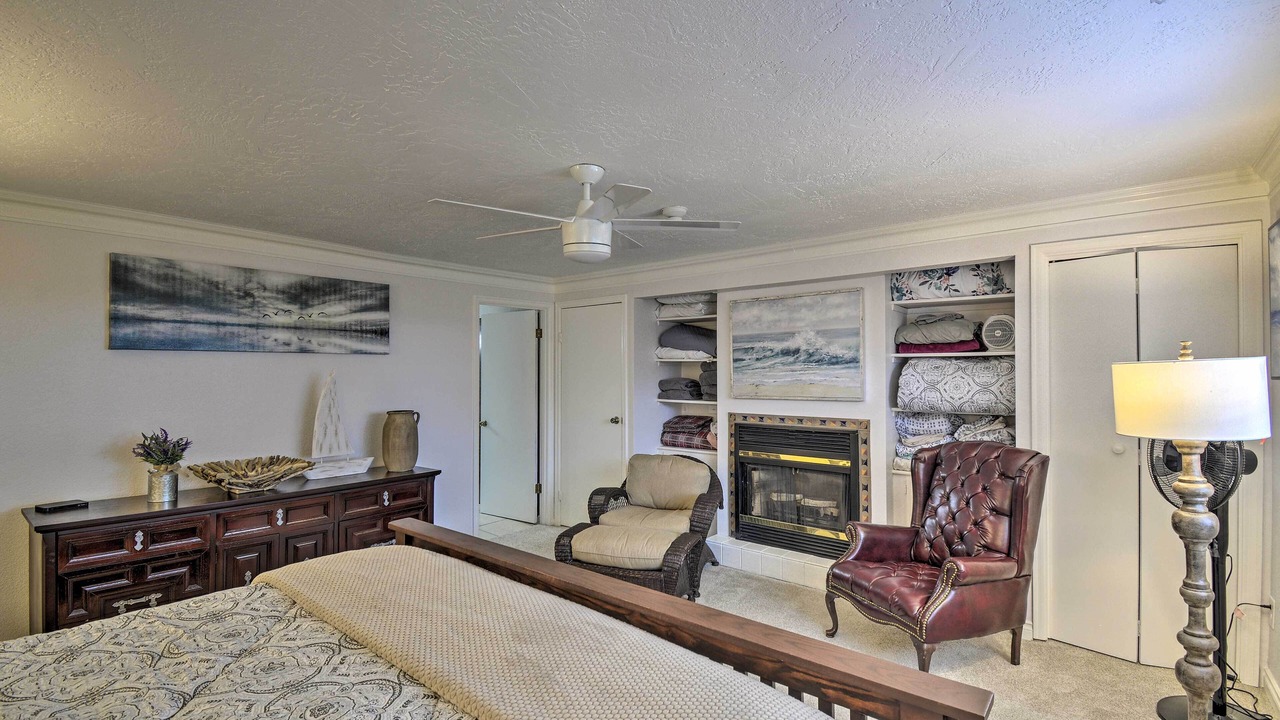 Photo of Livingroom in Sequim
