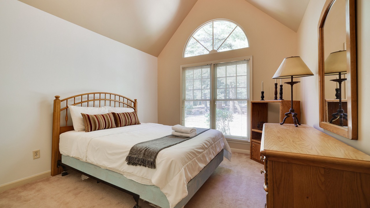 Photo of Bedroom in Lake Harmony