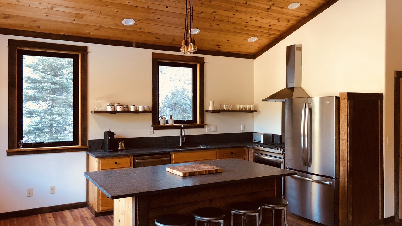 Photo of Kitchen in Gallatin Gateway