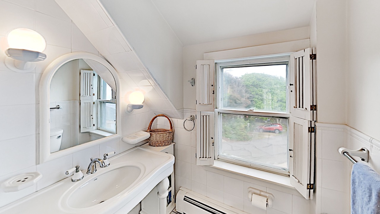 Photo of Bathroom in Sagamore Beach
