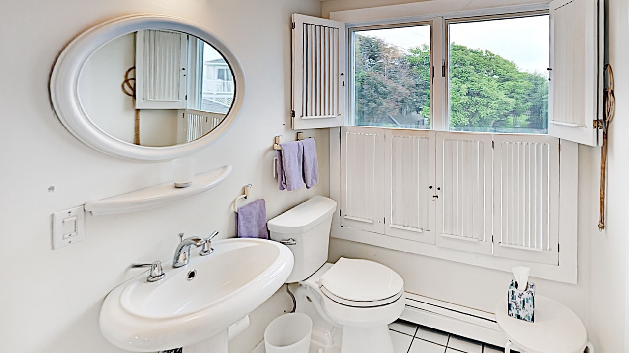 Photo of Bathroom in Sagamore Beach
