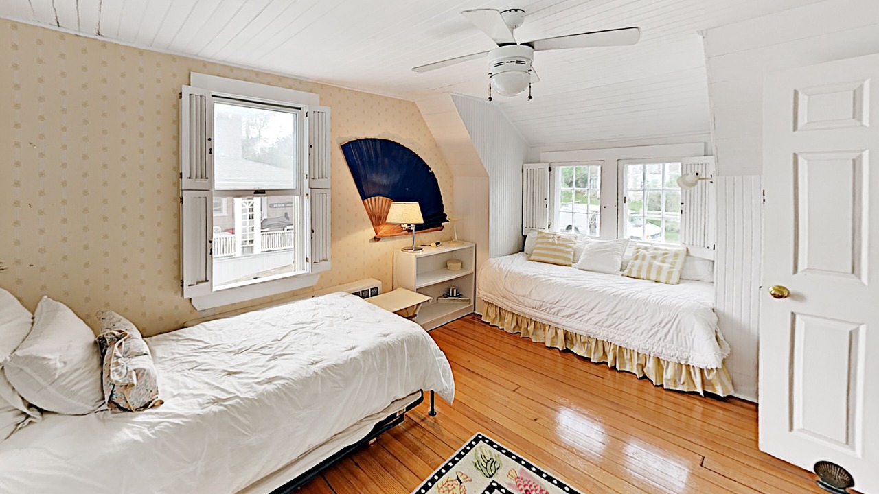 Photo of Bedroom in Sagamore Beach