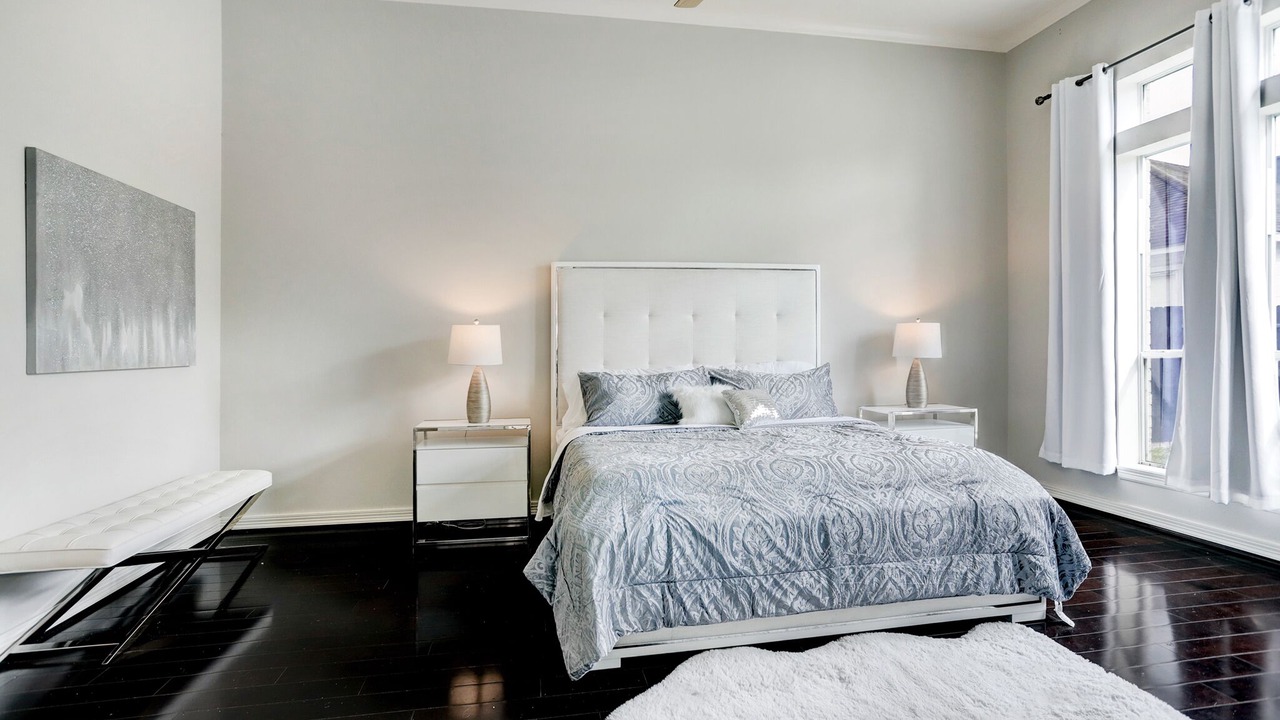 Photo of Bedroom in Pearland