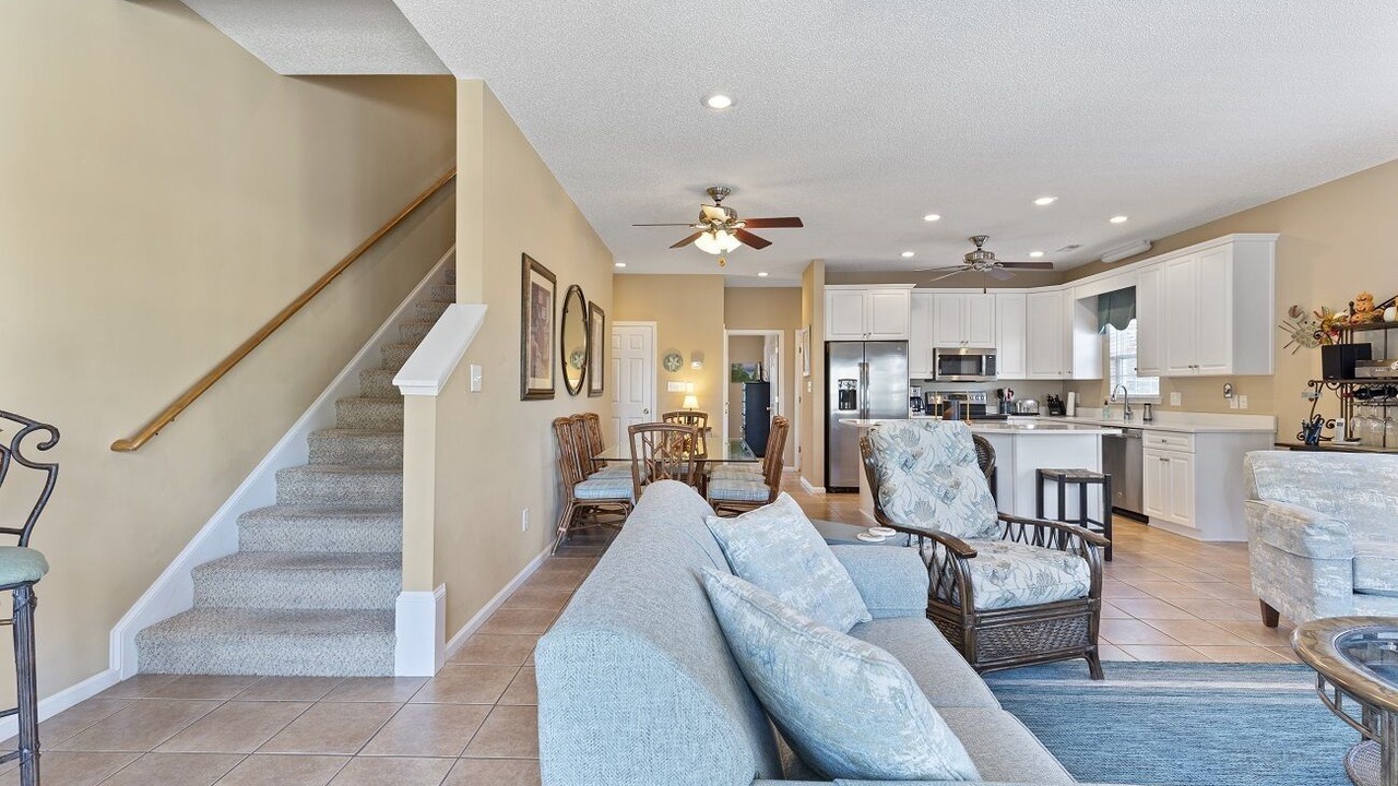 Photo of Livingroom in Surfside Beach