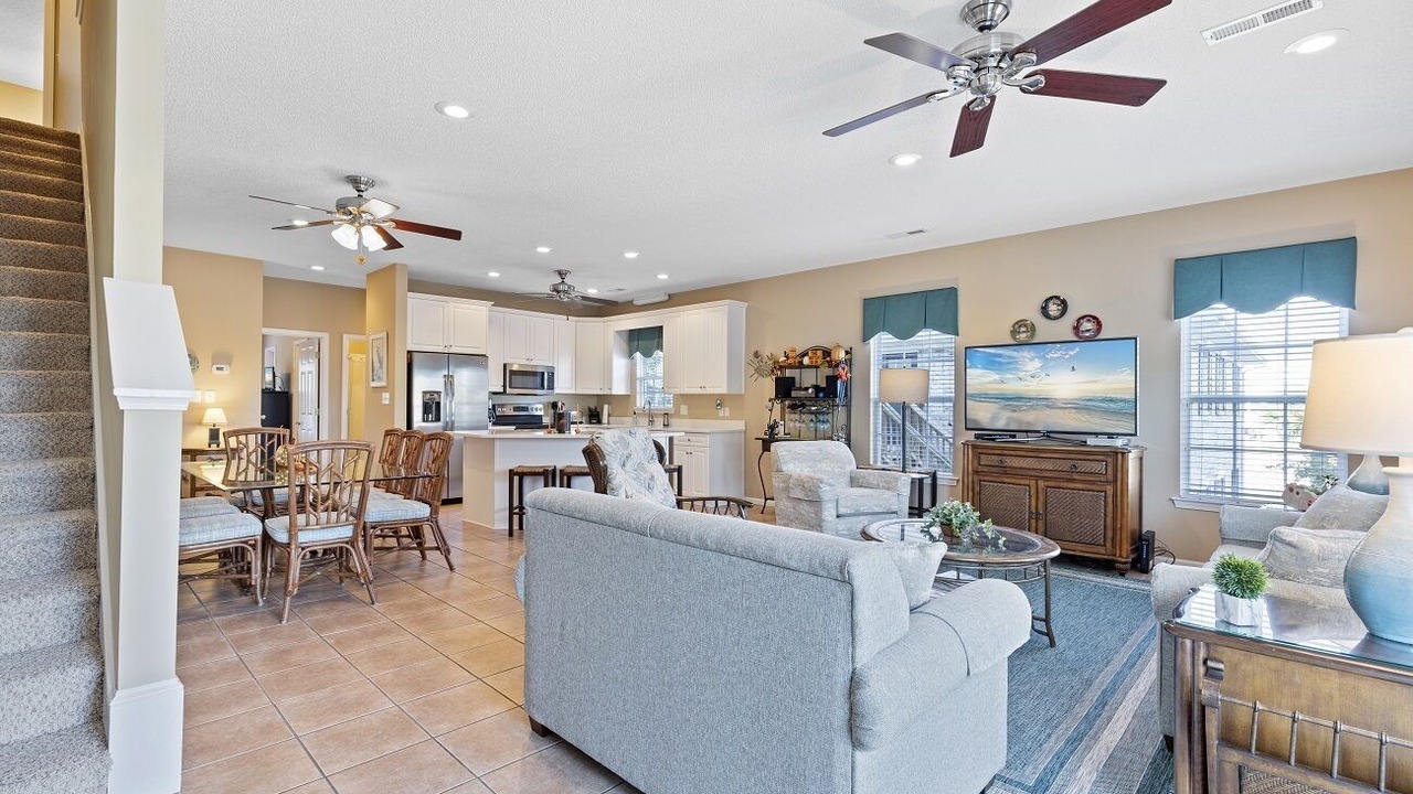 Photo of Livingroom in Surfside Beach